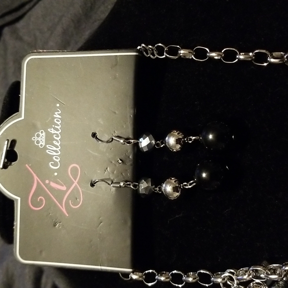 Zi Collection - Picture 2 of 3